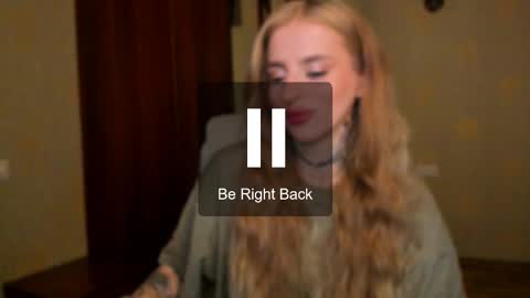 Snapshot of harley_kimm chatting on September 11, 6:02 am Julia online show from September 11, 6:02 am