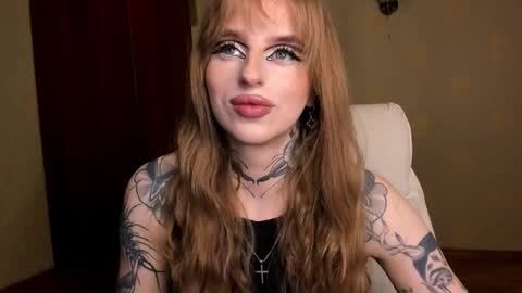 Julia online show from March 1, 5:20 am