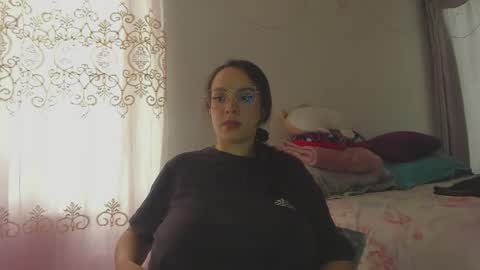 Natii  online show from March 25, 7:09 pm