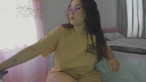 Natii  online show from April 2, 4:48 pm