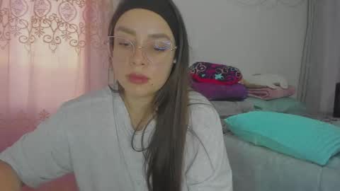 Snapshot of harleynapier chatting on April 18, 10:54 pm Natii online show from April 18, 10:54 pm