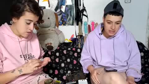 Snapshot of harly_jocker chatting on December 20, 4:36 pm online show from December 20, 4:36 pm