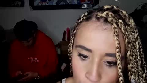 Snapshot of harly_jocker chatting on January 3, 12:43 am online show from January 3, 12:43 am