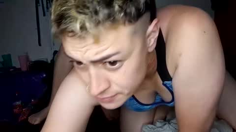 Snapshot of harly_jocker chatting on February 6, 11:58 pm online show from February 6, 11:58 pm