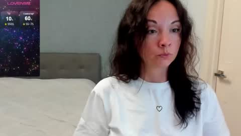 Snapshot of harmoni_love chatting on July 13, 5:32 am Alice online show from July 13, 5:32 am