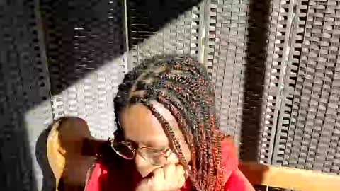 Harmonie Marquise online show from December 12, 7:48 pm