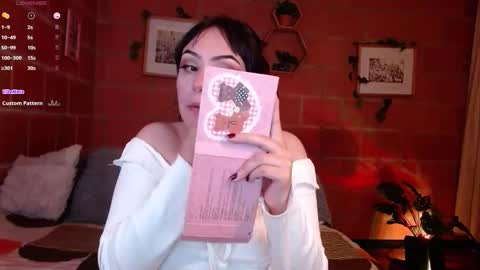 Harmony    Please help me to reach 100 thumbs up online show from March 29, 4:23 am