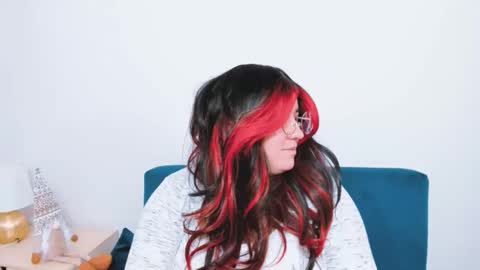 Snapshot of harperpretty chatting on January 8, 10:39 am harperpretty online show from January 8, 10:39 am