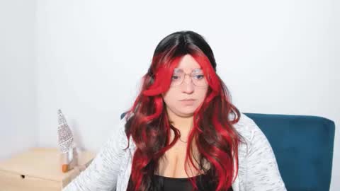 Snapshot of harperpretty chatting on January 16, 7:23 am harperpretty online show from January 16, 7:23 am