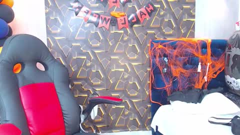 Snapshot of harry_jhonsonn chatting on October 29, 8:54 pm Harry online show from October 29, 8:54 pm