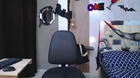 Snapshot of harry_jhonsonn chatting on October 30, 4:52 pm Harry online show from October 30, 4:52 pm