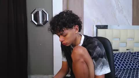 Snapshot of harry_jhonsonn chatting on November 4, 9:25 pm Harry online show from November 4, 9:25 pm