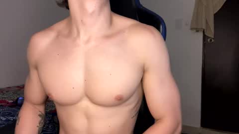 Snapshot of harry_p01 chatting on October 19, 3:01 pm harry_p01 online show from October 19, 3:01 pm