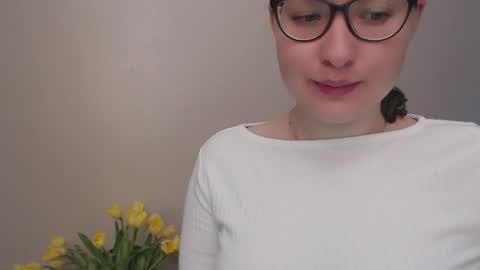 hartfoxx online show from March 10, 4:49 am