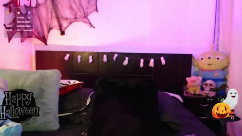 Sofia  Damin online show from October 24, 10:33 am