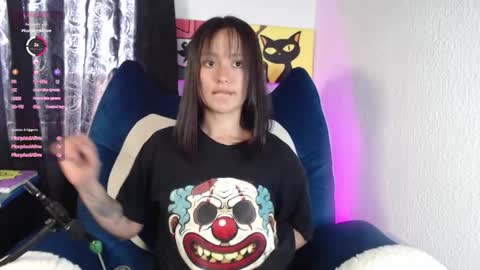 Sofia  Damin online show from April 10, 3:39 pm