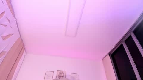 haru online show from November 1, 12:23 am