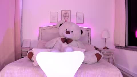 haru online show from December 5, 3:15 am