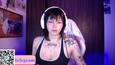 Snapshot of harumi09 chatting on October 4, 4:10 am harukitty online show from October 4, 4:10 am