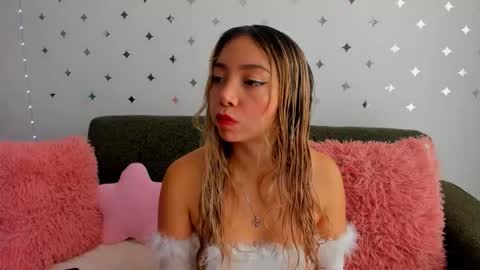 Sophia Blossom online show from February 24, 8:40 pm