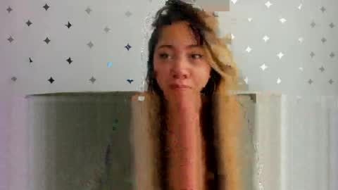 Sophia Blossom online show from April 24, 7:05 pm