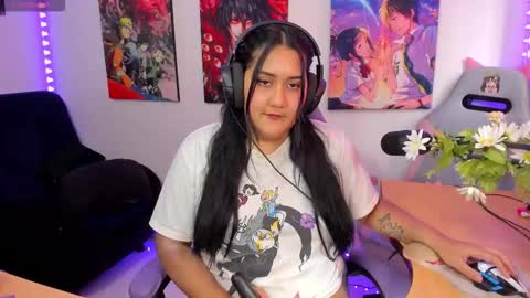 karen  online show from November 2, 8:22 pm