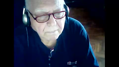 Snapshot of hasanben54398 chatting on October 26, 2:12 pm hasan online show from October 26, 2:12 pm