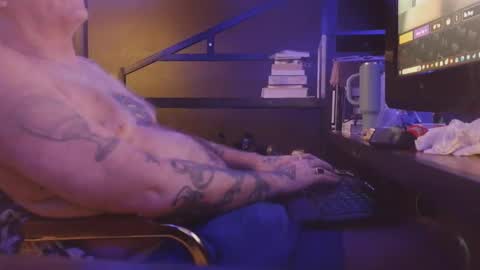 hashtagcloudp0rn online show from April 12, 1:38 pm