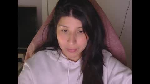 lady online show from May 9, 7:02 am