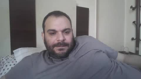 Snapshot of hassansalah30 chatting on December 22, 10:38 am hassansalah30 online show from December 22, 10:38 am