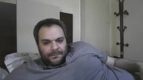 Snapshot of hassansalah30 chatting on January 31, 11:24 am hassansalah30 online show from January 31, 11:24 am