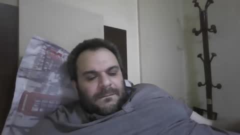 Snapshot of hassansalah30 chatting on February 3, 8:57 pm hassansalah30 online show from February 3, 8:57 pm