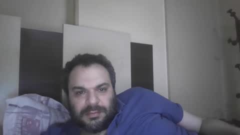 Snapshot of hassansalah30 chatting on February 16, 9:16 pm hassansalah30 online show from February 16, 9:16 pm