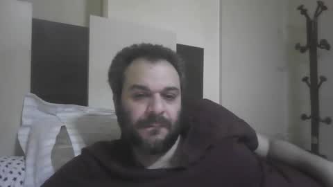 Snapshot of hassansalah30 chatting on February 24, 2:19 am hassansalah30 online show from February 24, 2:19 am