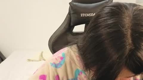 hasszul_2 online show from March 13, 10:00 am