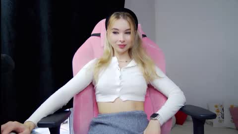 Anna online show from October 5, 7:07 am