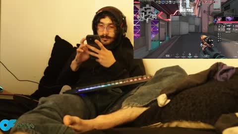 Snapshot of hatsumotokyoto chatting on January 30, 11:45 pm More content 2 online show from January 30, 11:45 pm