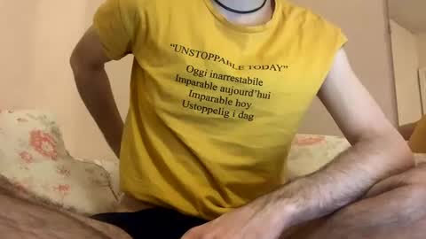 Snapshot of hattydee chatting on January 6, 12:05 am dee online show from January 6, 12:05 am