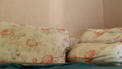 Snapshot of hattydee chatting on February 19, 7:27 pm dee online show from February 19, 7:27 pm