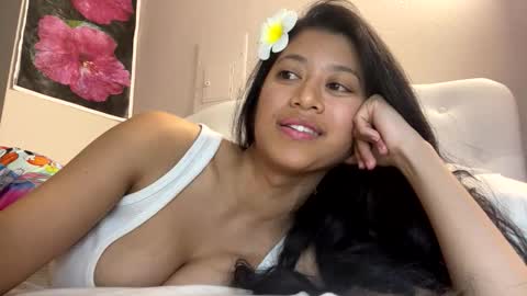 hawaiigirl_ online show from February 5, 8:08 am