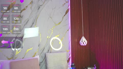 haylie  See you tonight at 8pm Colombia time online show from December 3, 7:10 am