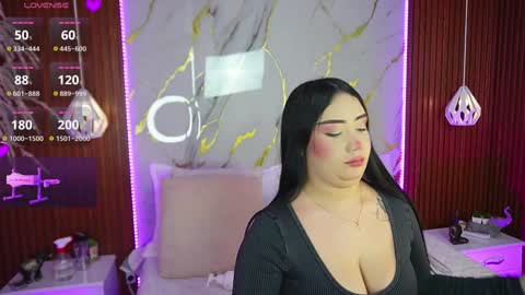 haylie  See you tonight at 8pm Colombia time online show from December 14, 3:07 am