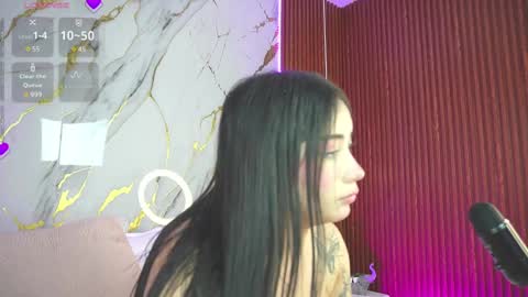 haylie  See you tonight at 8pm Colombia time online show from December 24, 9:39 am