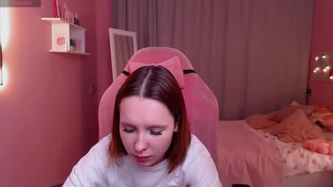 Mia online show from January 11, 1:10 am