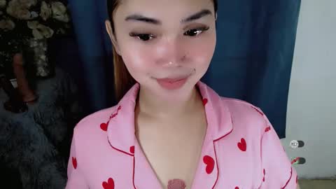 Snapshot of haylee_slut chatting on November 30, 11:42 pm haylee online show from November 30, 11:42 pm