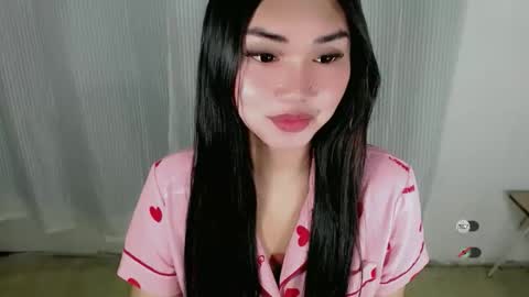 Snapshot of haylee_slut chatting on June 11, 5:16 am haylee online show from June 11, 5:16 am