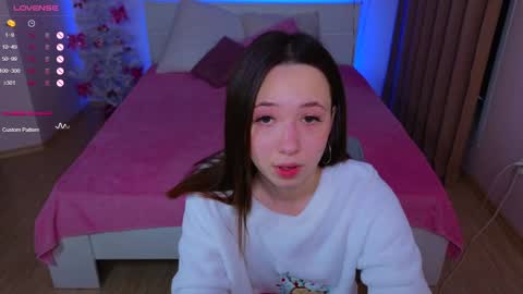 Hayle online show from December 30, 7:59 am