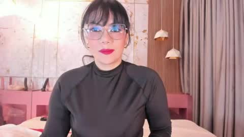 haylenpark online show from July 16, 12:00 pm