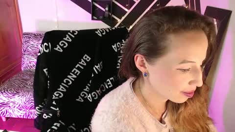 hayley miller online show from March 8, 4:01 am