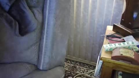 Snapshot of haysay722354422 chatting on May 3, 7:31 pm haysay722354422 online show from May 3, 7:31 pm